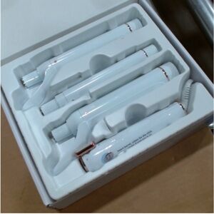 T3 Curling Iron Curly and Wavy